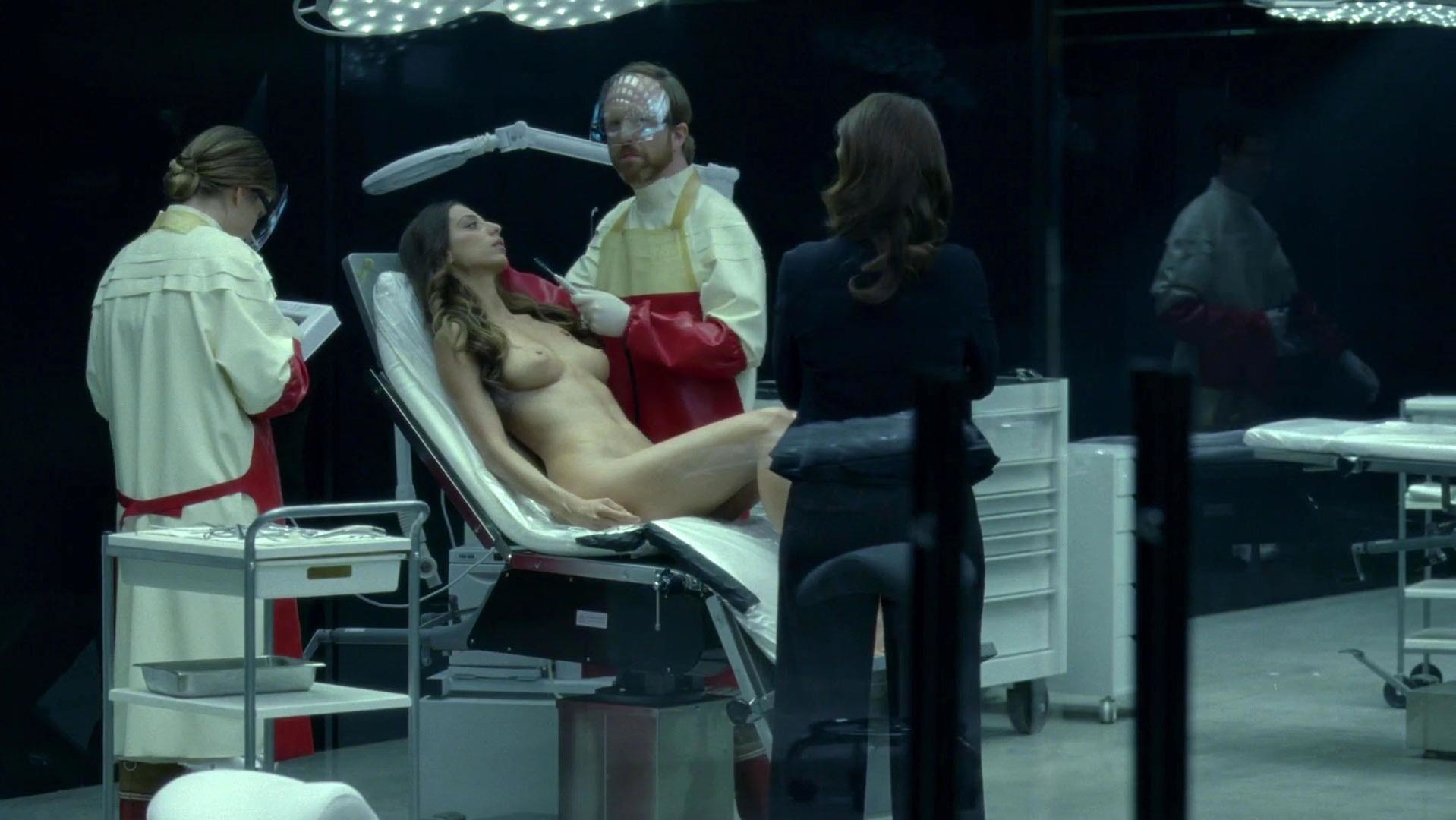 Angela Sarafyan nude - Westworld s01e07 (2016)