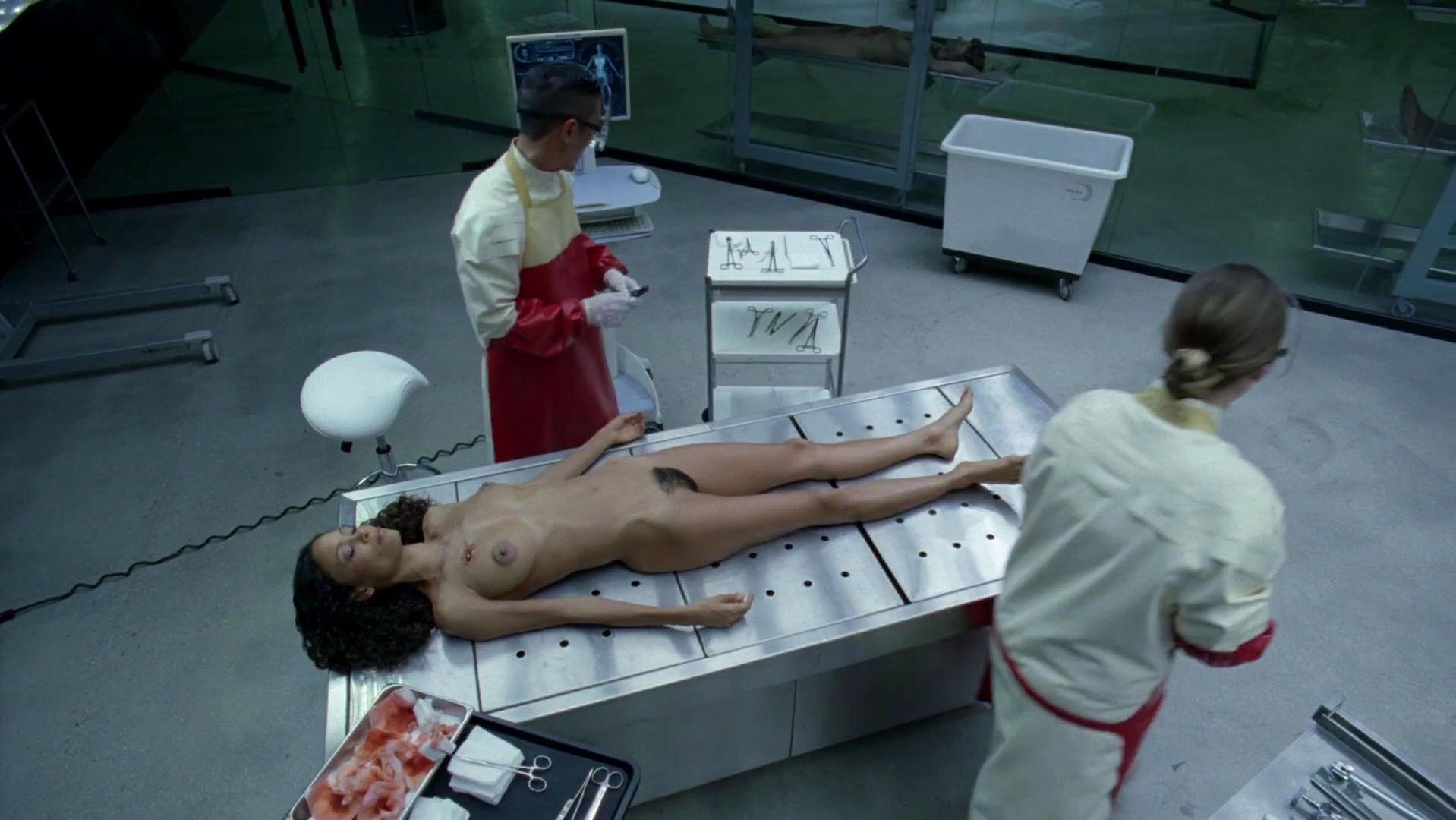 Thandie Newton nude - Westworld s01e07 (2016)