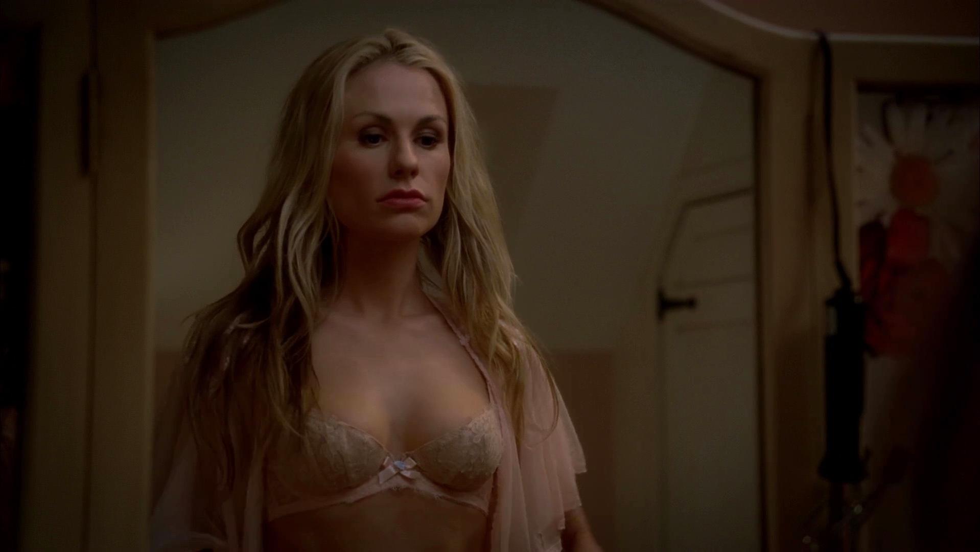 Anna Paquin sexy - True Blood s06e04 (2013)