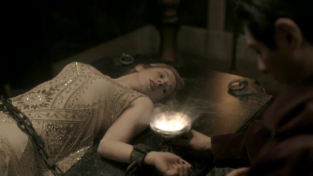 Magda Apanowicz sexy - Supernatural s13e17 (2018)