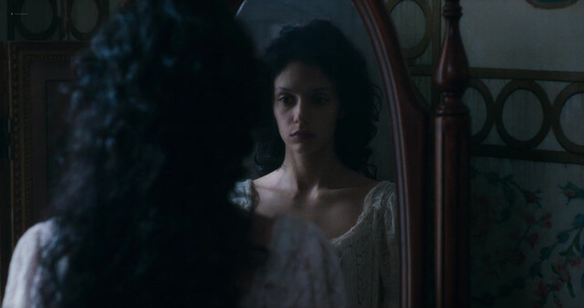 Anamaria Vartolomei sexy, Noée Abita sexy, Diane Kruger sexy - The Seduction s01e05 (2025)