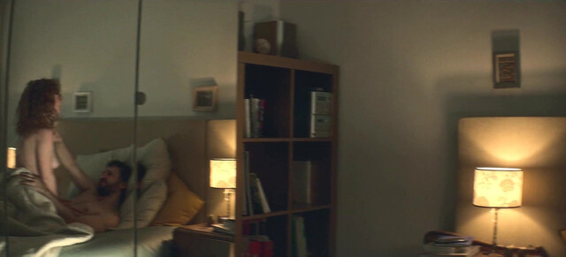 Maria Vazquez nude - Santo s01e04 (2022)