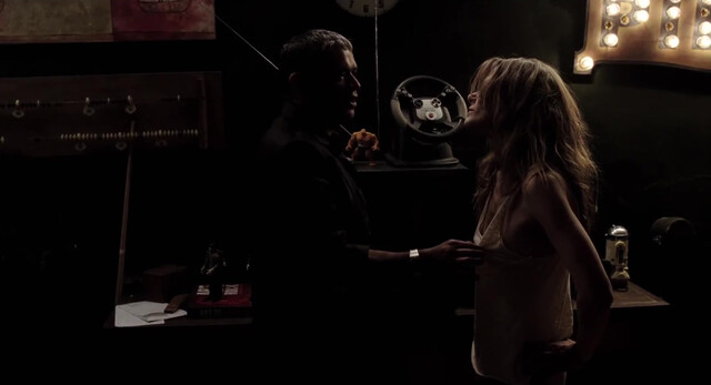 Nailea Norvind nude - La Otra Familia (2011)