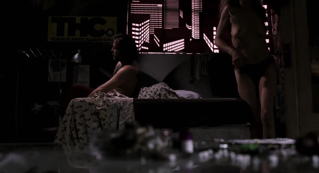 Nailea Norvind nude - La Otra Familia (2011)