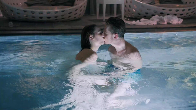 Llewellyn Reichman nude - Immerhin: Die Kunst, die Kunst (2024)