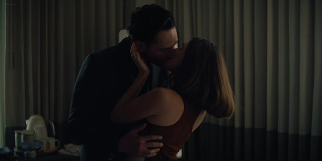 Rachel Sennott sexy, Odessa A’zion sexy, etc - I Love LA s01e08 (2025)