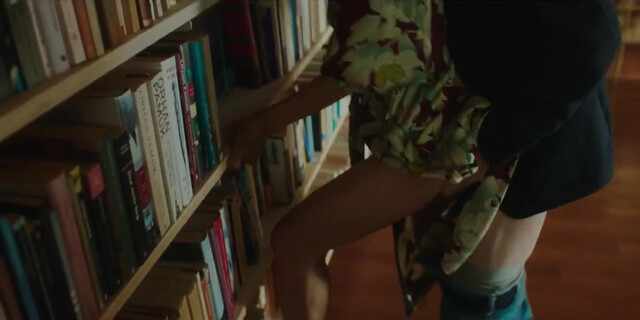 Pia Tjelta sexy - Don't Call Me Mama (2025)