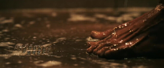 Karolina Wydra nude - Pluribus s01e02 (2025)