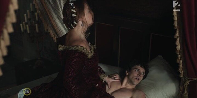 Eszter Onodi sexy - Rise of the Raven s01e02 (2025)