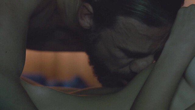 Melia Kreiling sexy - Tyrant s02e06, s03e05 (2015–2016)