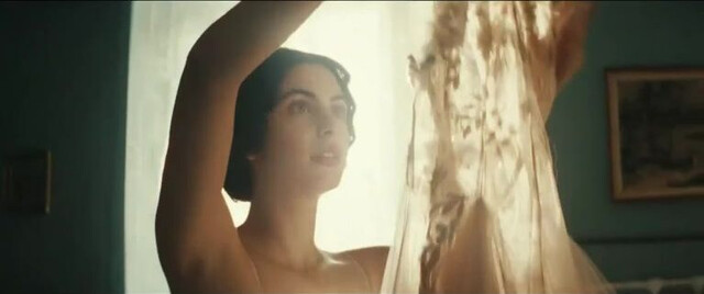 Fotini Peluso nude - The Great Chimera s01e01 (2026)