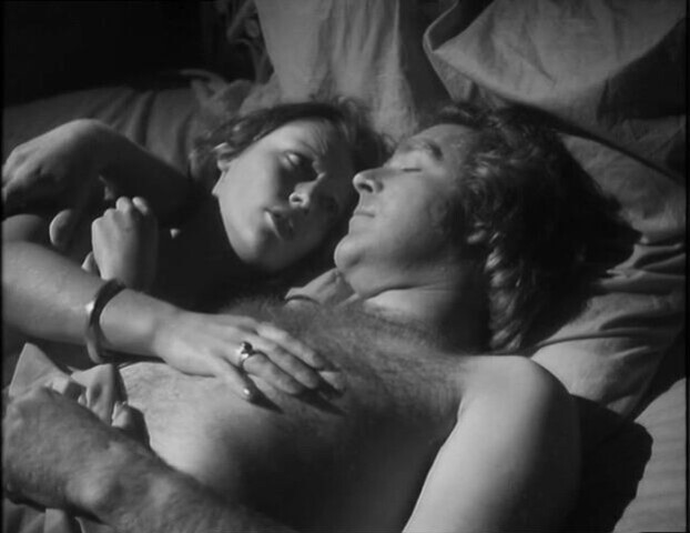 Belinda Giblin nude - The Box s01e21 (1974)