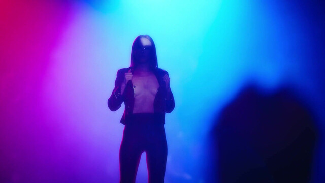 Marta Nieradkiewicz nude - Three Loves (2025)