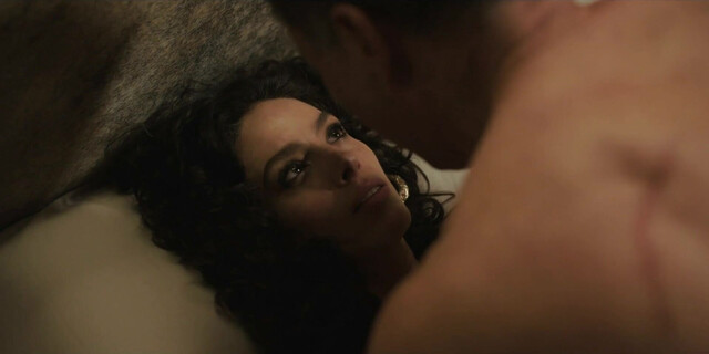 Karen Sandoval sexy - Dinastía Casillas s01 (2025)