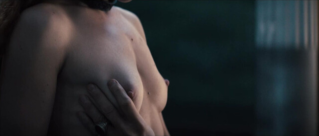 Ivana Baquero nude, Jamaica Vaughan nude, Eden Hart nude - Spartacus: House of Ashur s01e07 (2026)