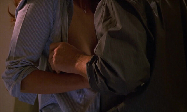 Angie Everhart nude - The Substitute 4: Failure Is Not an Option (2001)