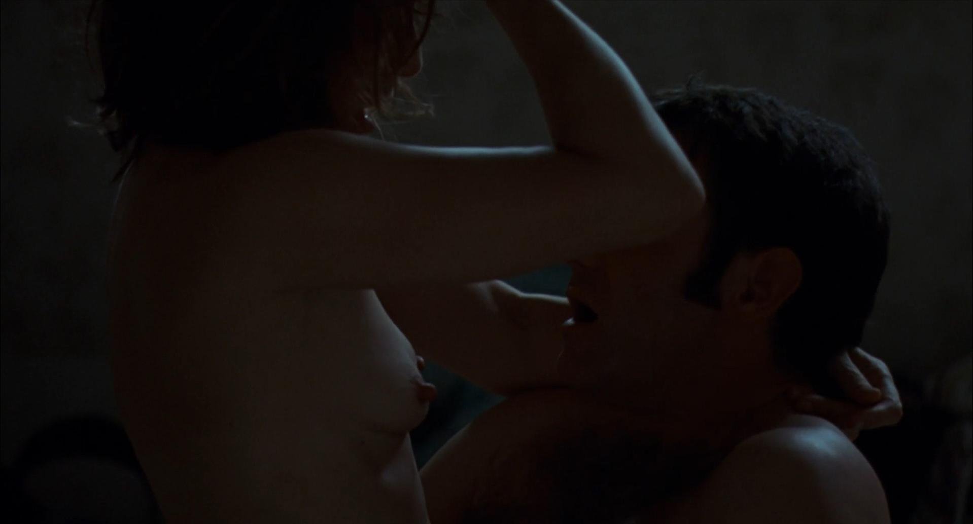 Kristin Scott Thomas nude - Partir (2009)