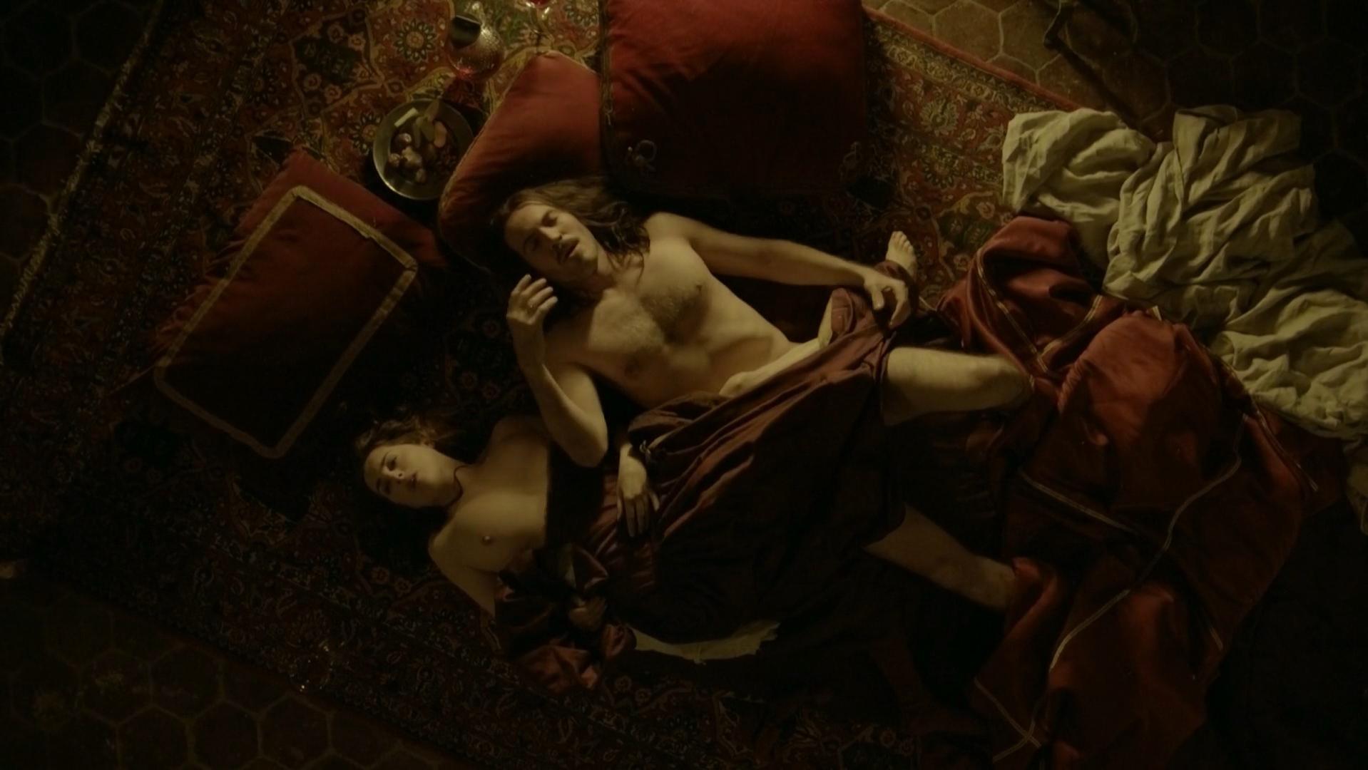 Amira Casar nude - Versailles s01e07 (2015)