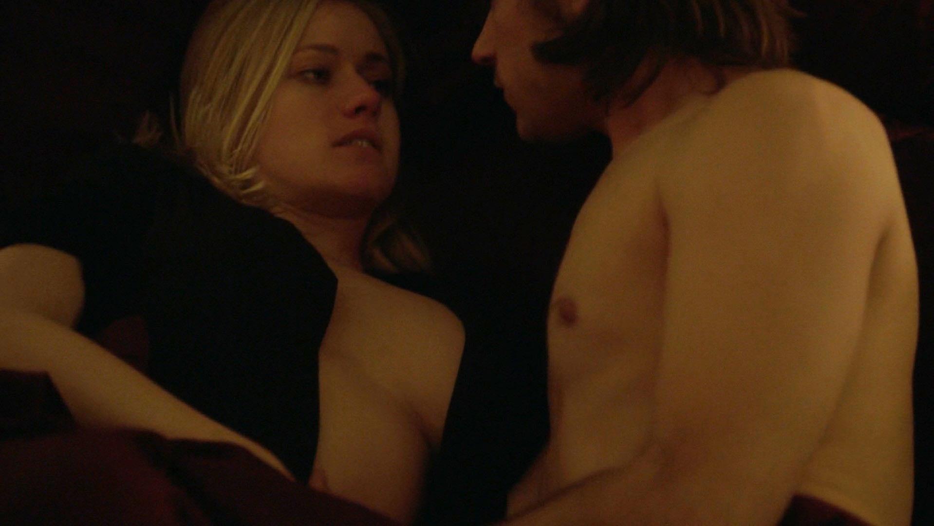 Olivia Taylor Dudley sexy - The Magicians s01e10 (2016)