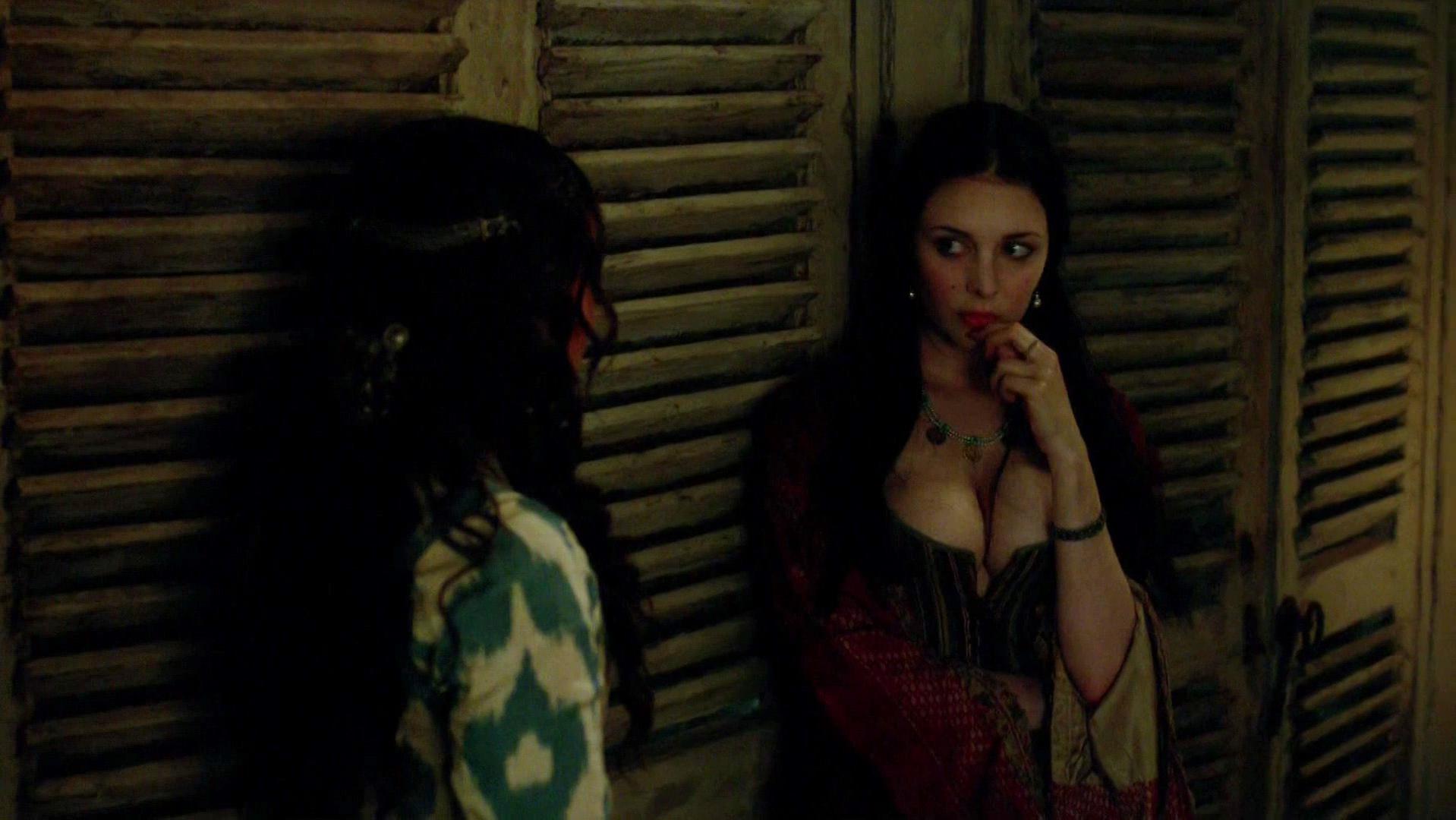 Lise Slabber nude - Black Sails s02e07 (2015)