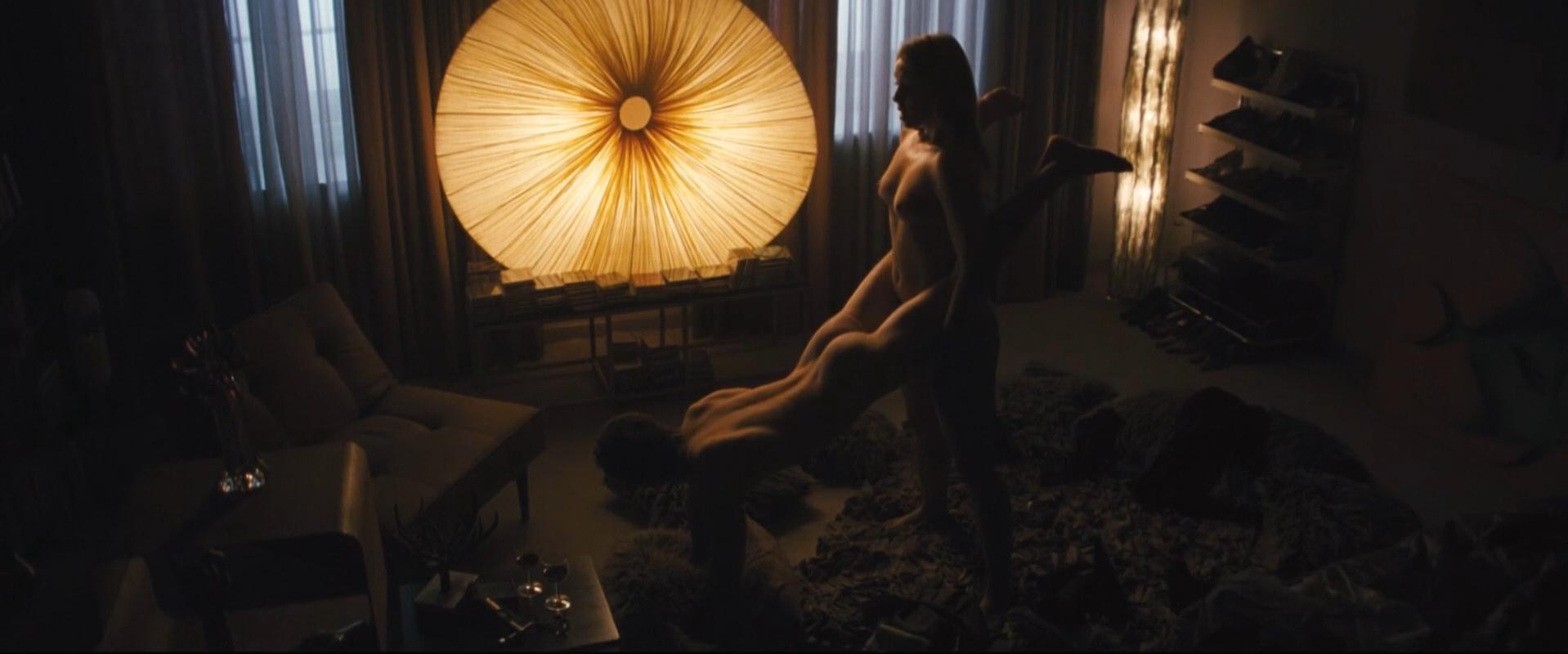 Jil Funke nude, Bonita Friedericy nude, Noelle Trudeau nude, Rebecca Olejniczak nude - Unfinished Business (2015)