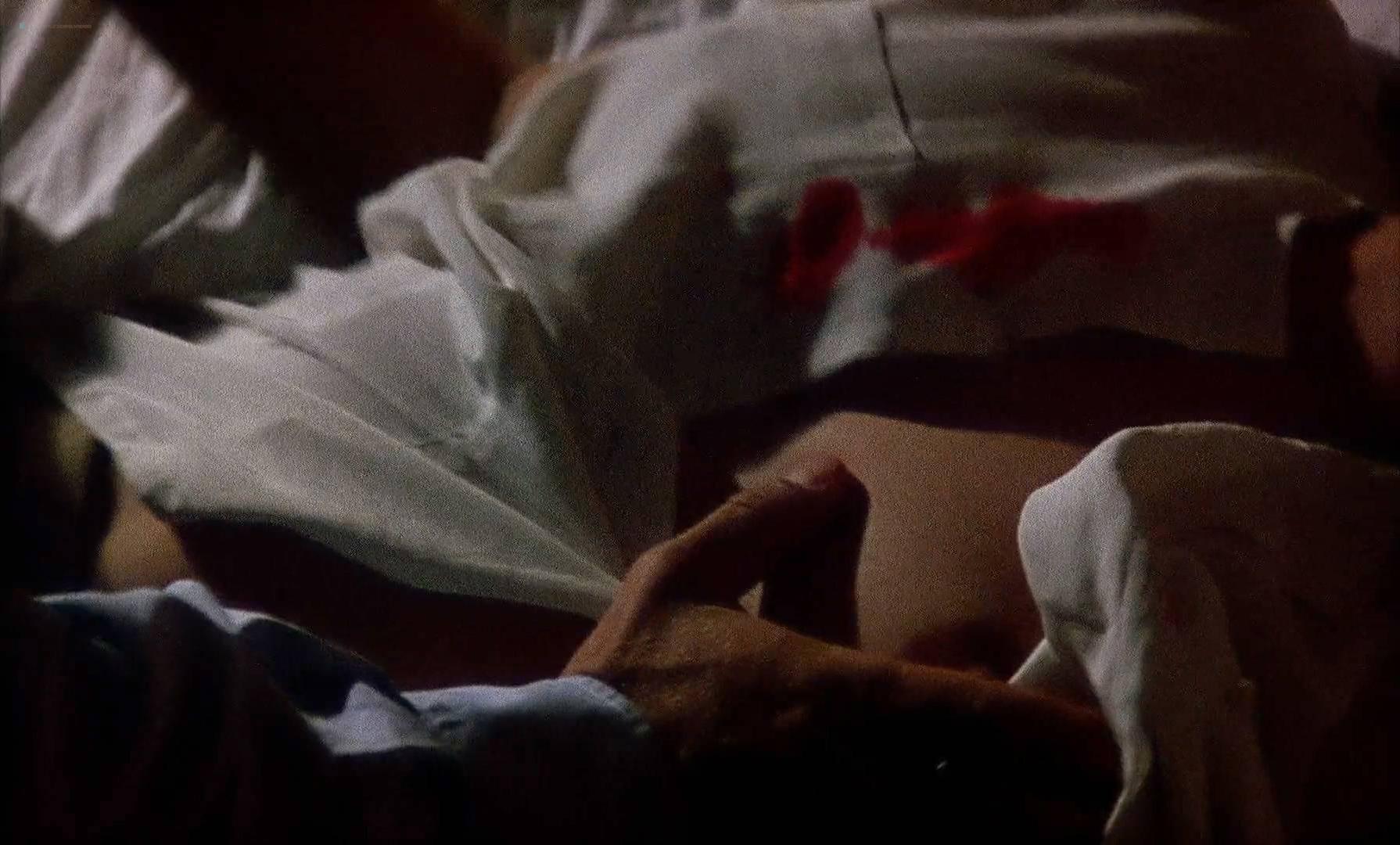 Asia Argento nude - The Stendhal Syndrome (1996)