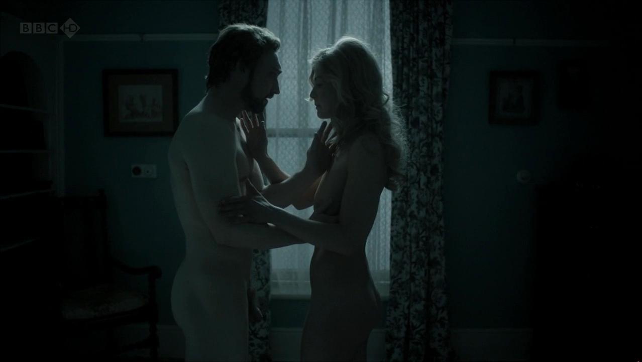 Rosamund Pike nude - Women in Love part 2 (2011)