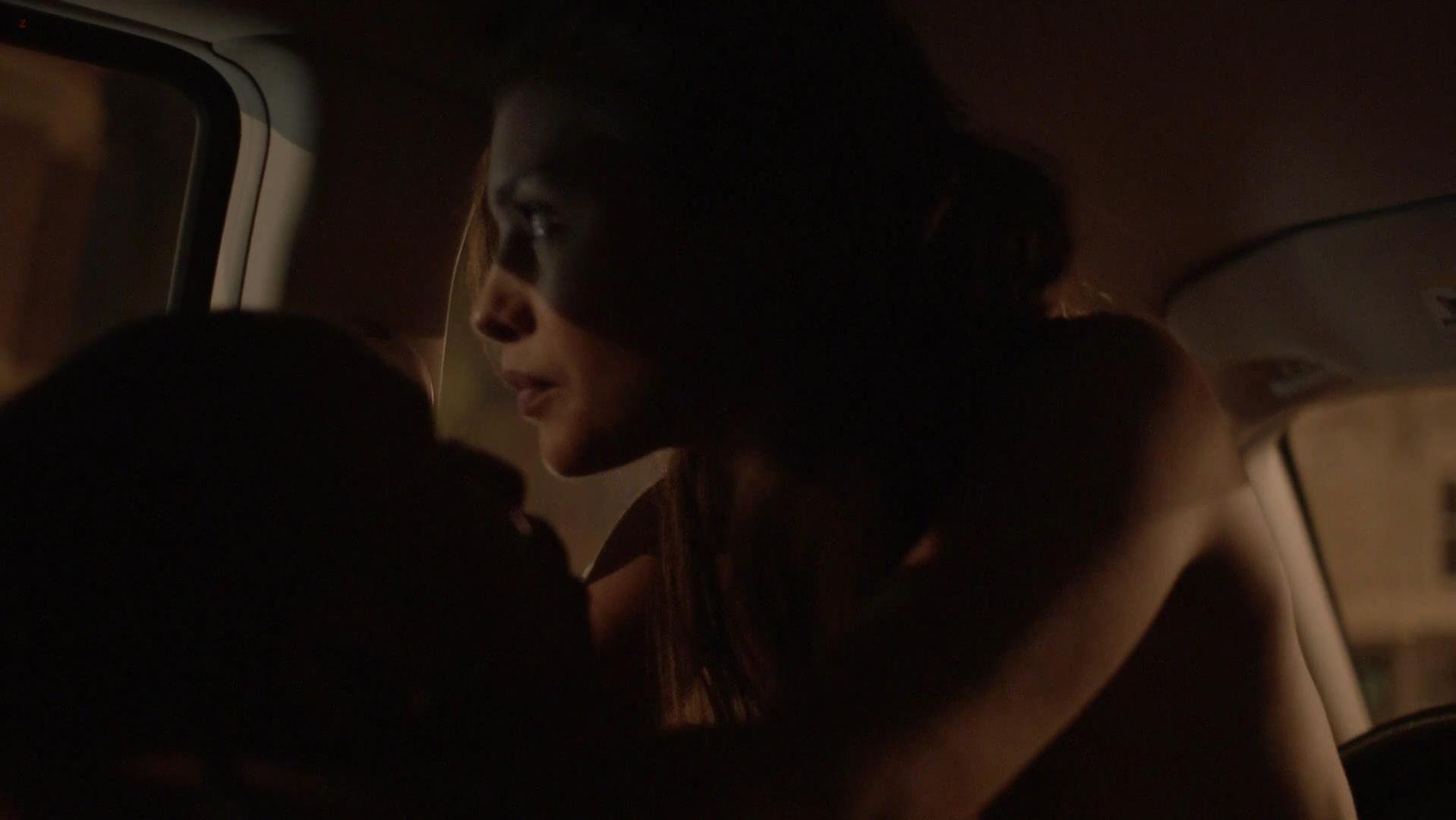 Hannah Ware nude - Boss s01e04 (2011)