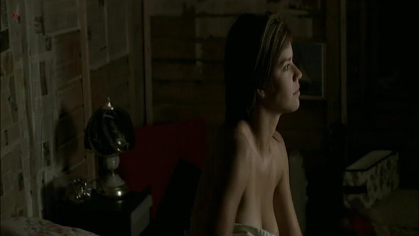 Ada Condeescu nude - Loverboy (2011)