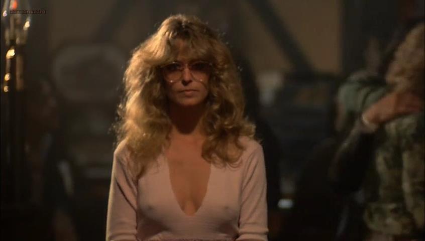 Farrah Fawcett sexy - The Cannonball Run (1981)