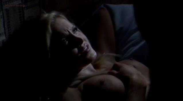 Andrea Bogart sexy, Amanda Swisten nude - The Last Run (2004)