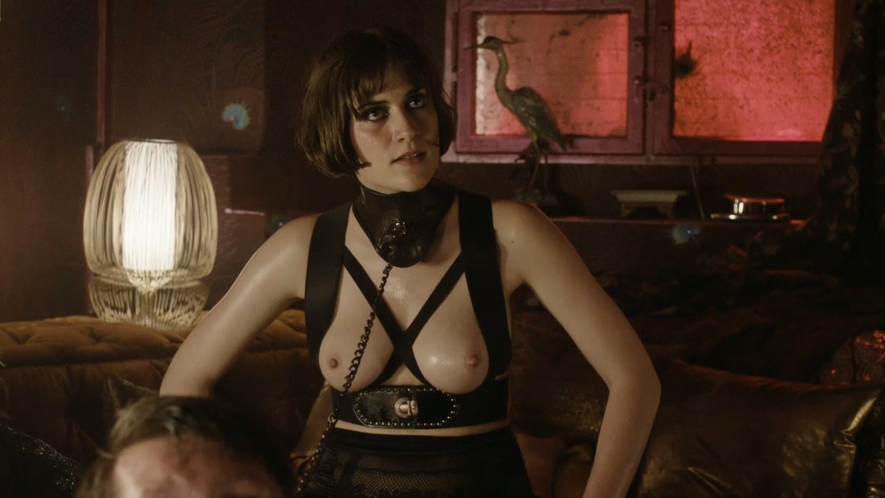 Sophie Pfennigstorf nude - Babylon Berlin: Folge 13 (2017)