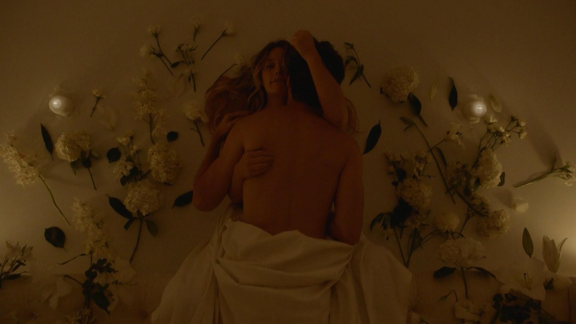 Rachel Keller sexy - Legion s02e01 (2018)