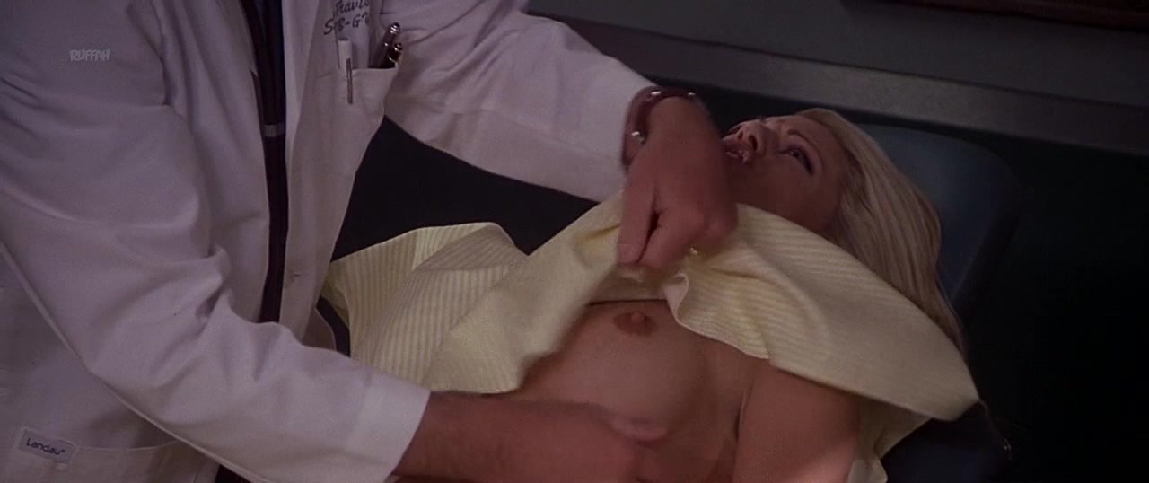 Holly Pelham nude - Dr. T and the Women (2000)