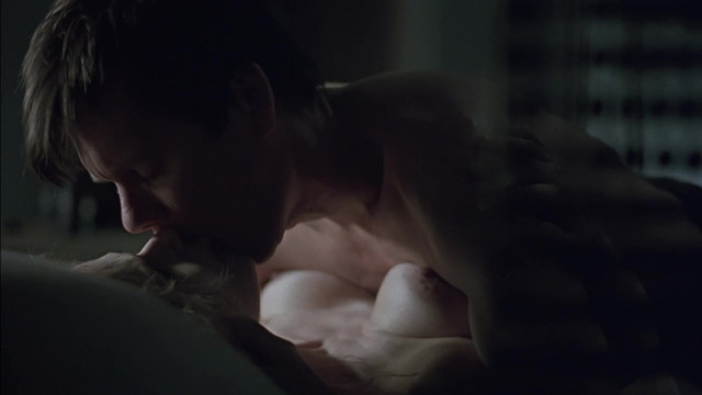 Kyra Sedgwick nude - The Woodsman (2004)