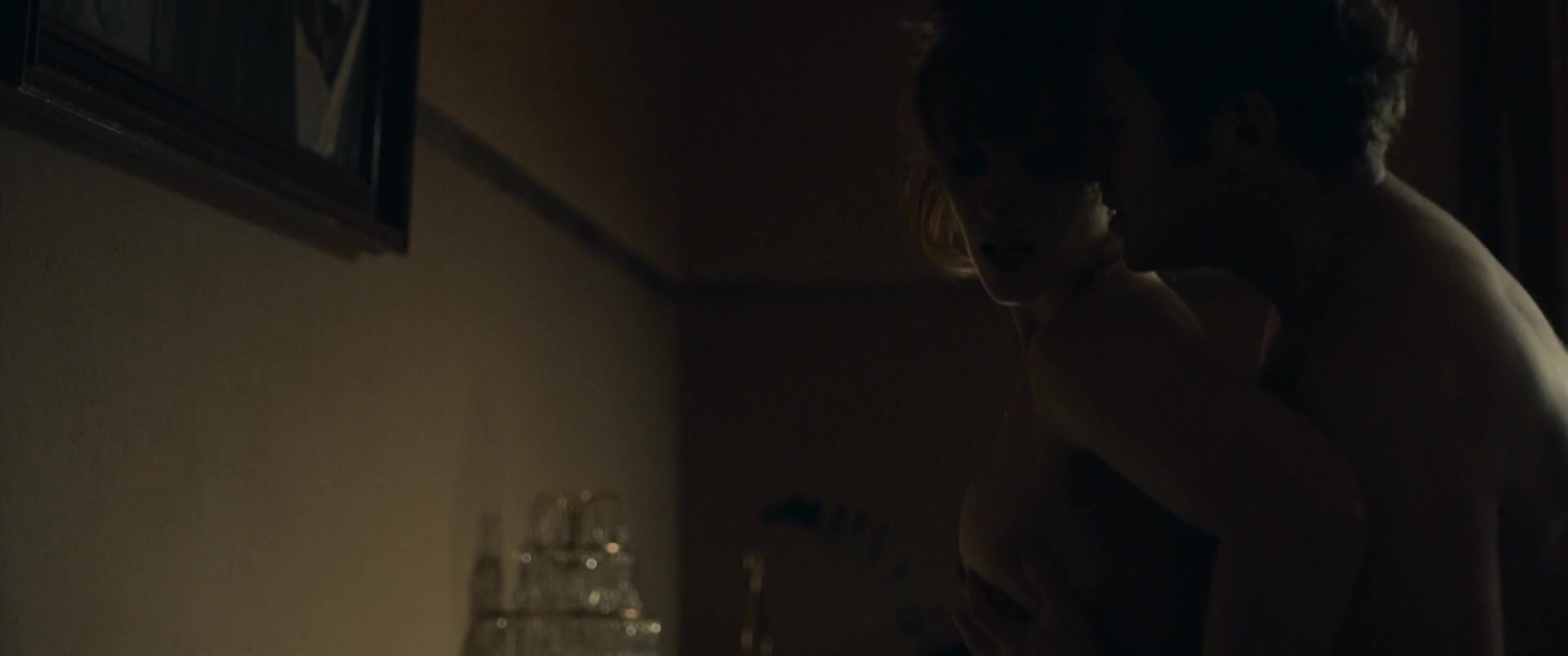 Vica Kerekes sexy - Deckname Holec (2016)