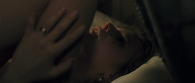 Diane Kruger nude - Joyeux Noel (2005)