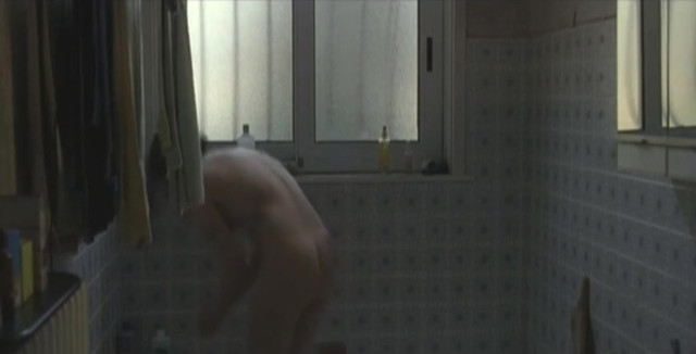 Judith Chemla nude - Fuir (2012)