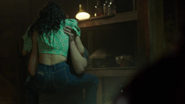 Emily Rios sexy - Snowfall S01E07 (2017)