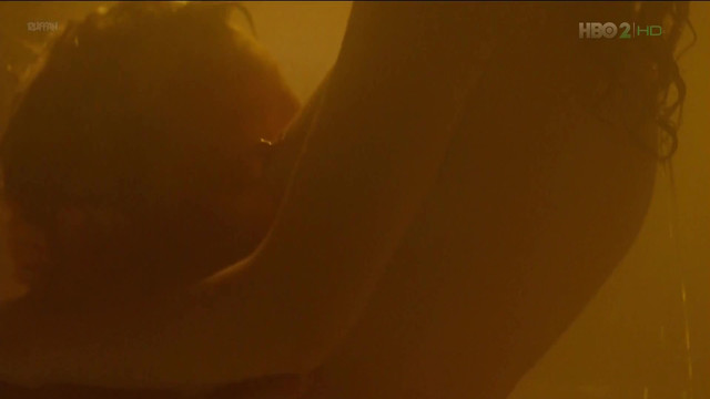 Julia Pogrebinska nude - Wataha s01e02 (2014)