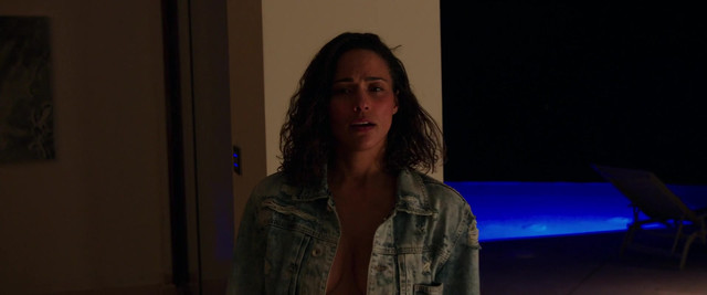 Paula Patton nude - Traffik (2018)