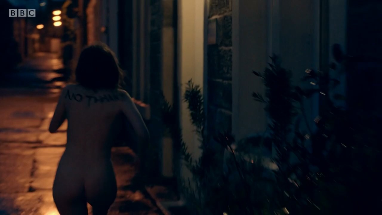 Imogen King nude - Clique s02e01-02 (2018)