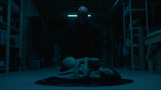 Kim Huffman nude - Channel Zero s02e02 (2017)