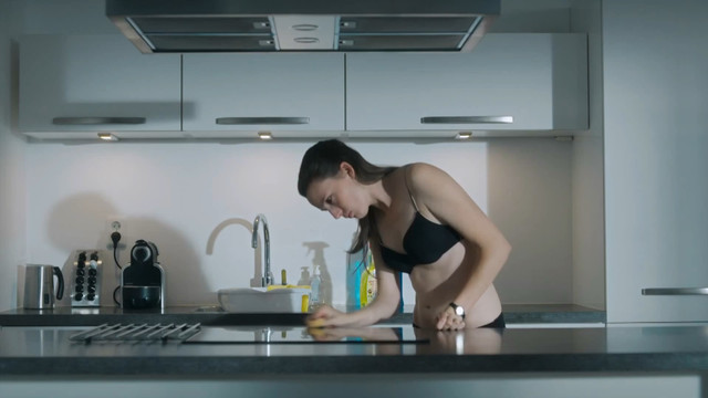 Gaite Jansen nude - De 12 Van Oldenheim s01e02-03 (2018)