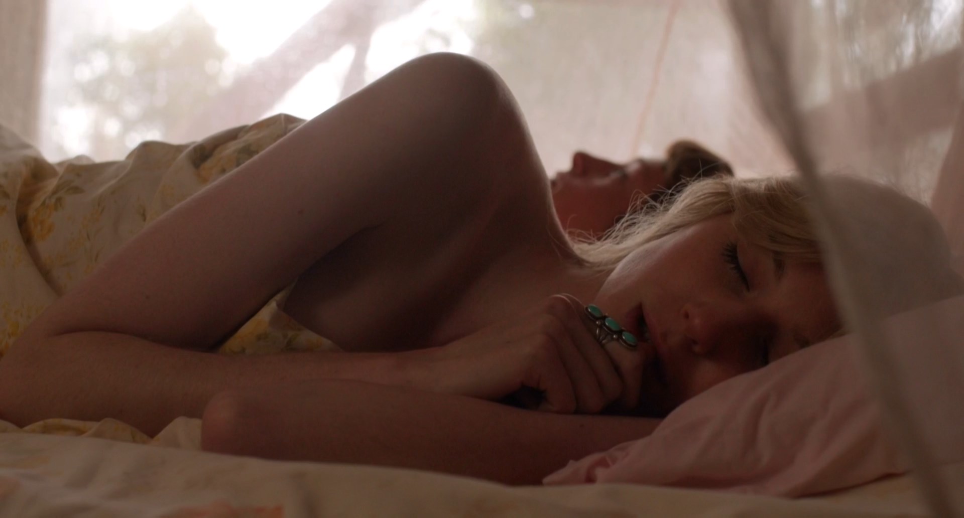 Elizabeth Debicki nude - Breath (2017)