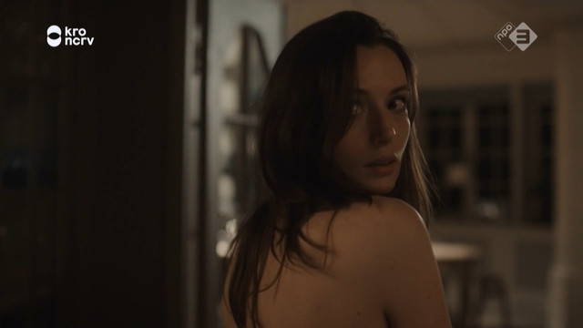 Gaite Jansen nude - Ik Weet Wie Je Bent s01e04 (2018)