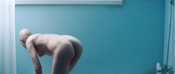 Justyna Wasilewska nude - Serce milosci (2017)