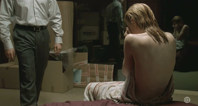 Minna Haapkyla nude - Le Serpent (2006)