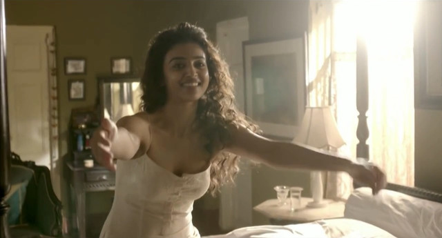 Radhika Apte sexy - Ahalya (2015)