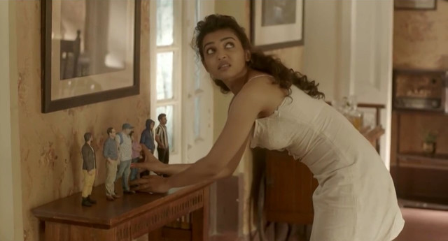 Radhika Apte sexy - Ahalya (2015)